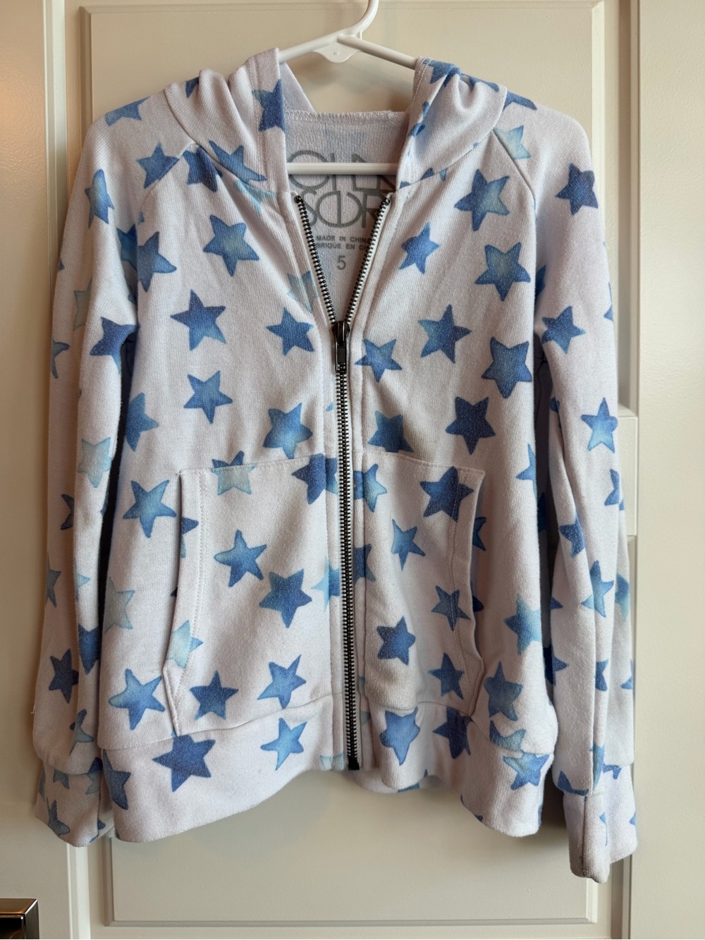 Chaser Kids White Hoodie with Blue Star Print